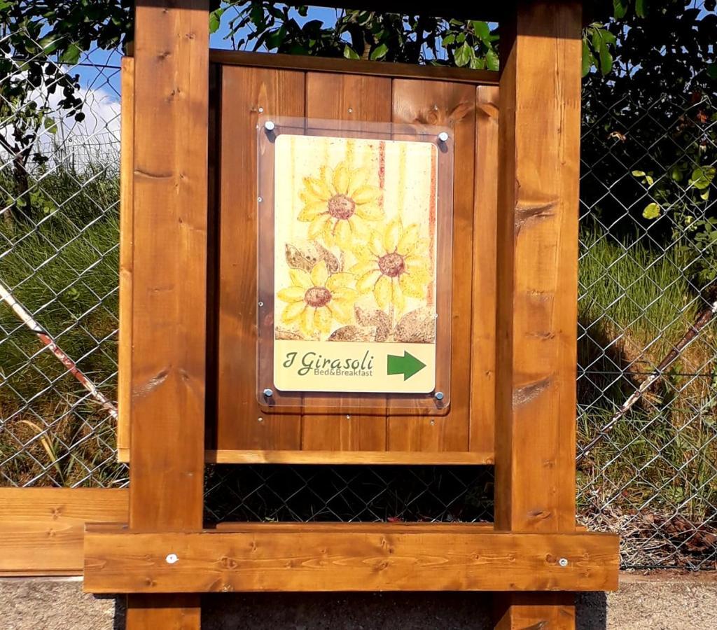 I girasoli Sanzeno Esterno foto